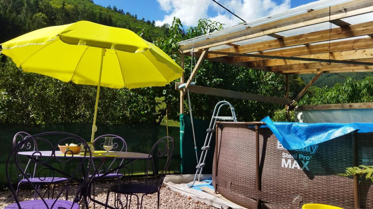 Hotel Abri De Jardin Amenage, Chambre Camping Glamour Lalaye Exterior foto